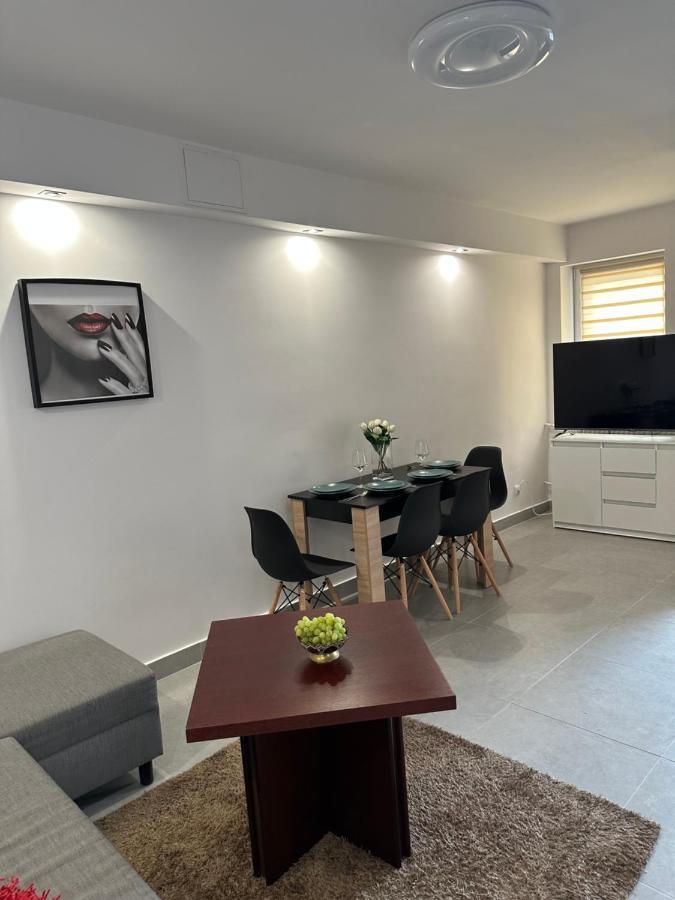 Apartamento Apartament Medalionow Z Parkingiem Lublin Exterior foto